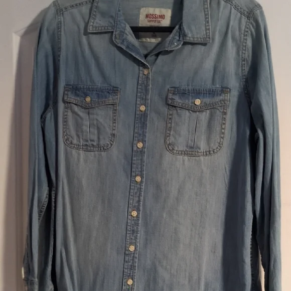 Mossimo Supply Co. Light Blue Button Down Shirt - Picture 1 of 4